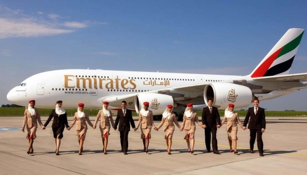 Авіакомпанія Emirates Airlines була створена в 1985 році керівниками емірату Дубай з метою розвитку інфраструктури і туризму в ОАЕ