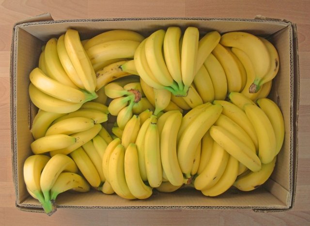 Подорожчали на 40 відсотків   - Підвищений попит на банани ми відзначили ще цієї осені