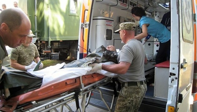 У військовому мобільному госпіталі, який діє в районі проведення ООС, відбулися тактико-спеціальні заняття з участю лікарів з США і Канади
